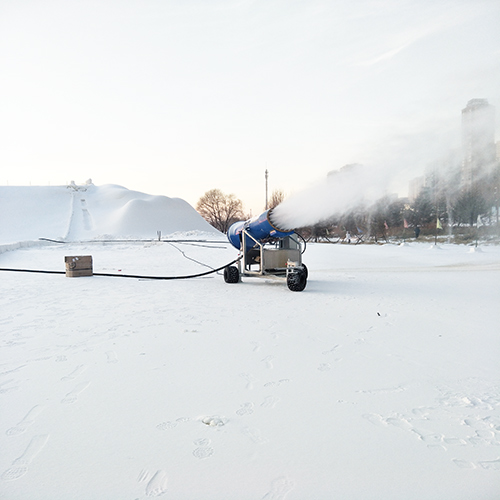 造雪機 造雪機